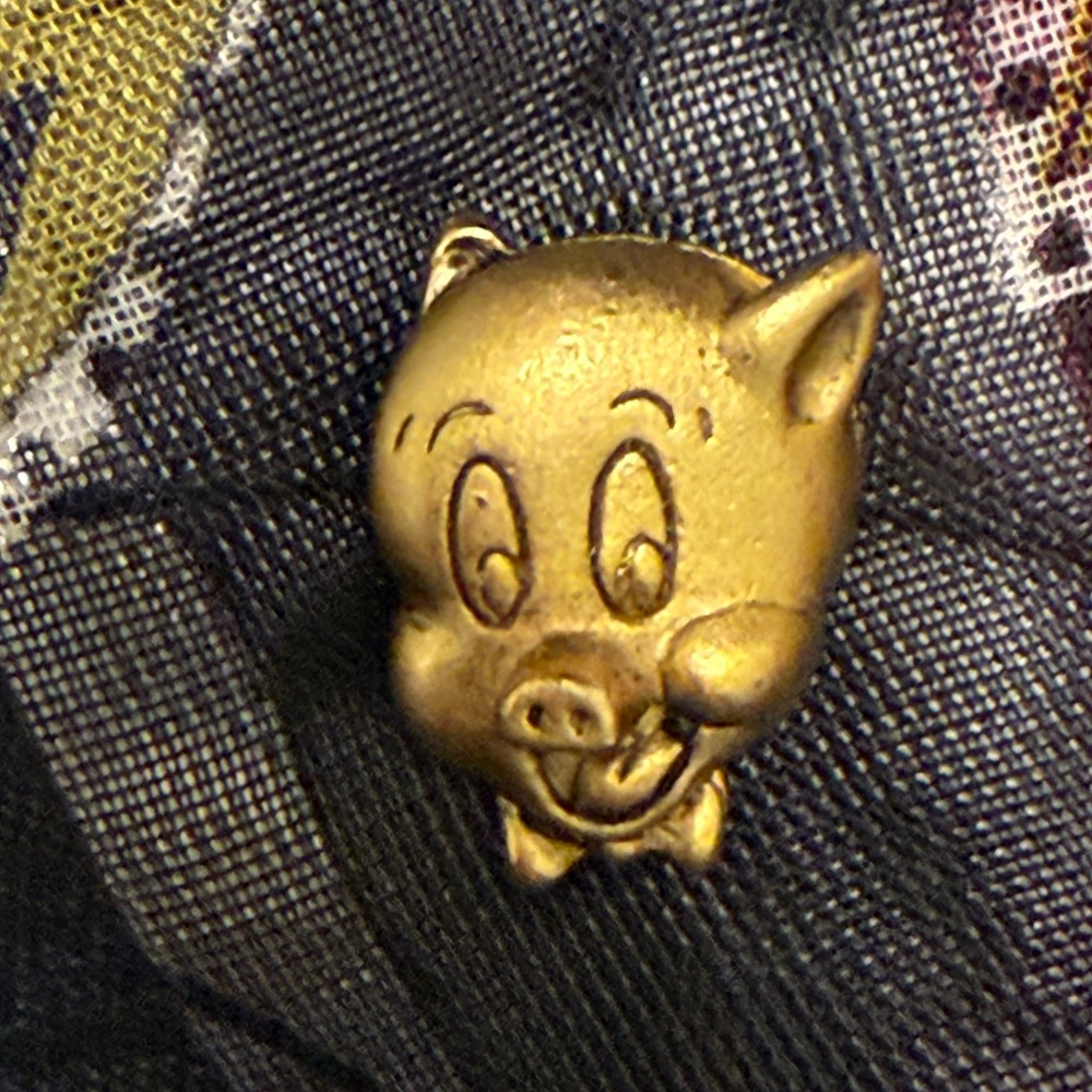 Vintage 1992 Porky Pig Head 3D Lapel Pin Brooch